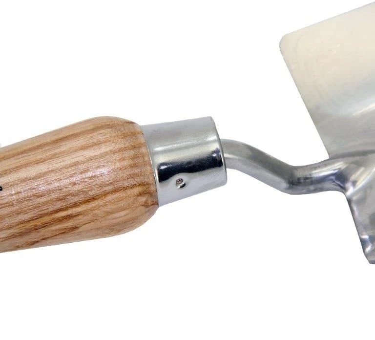 Wilkinson Sword Stainless Steel Hand Trowel - Image 3