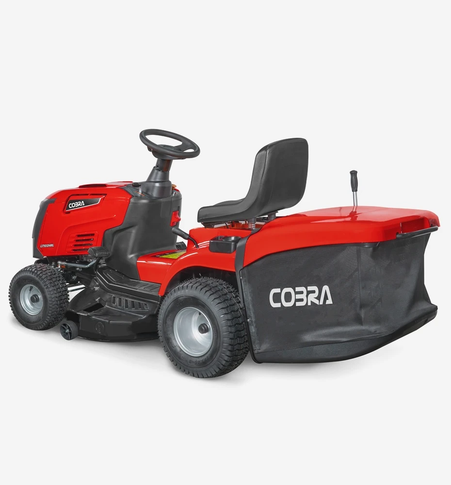 Cobra LT102HRL Petrol Ride On Lawn Tractor 102cm - Image 2
